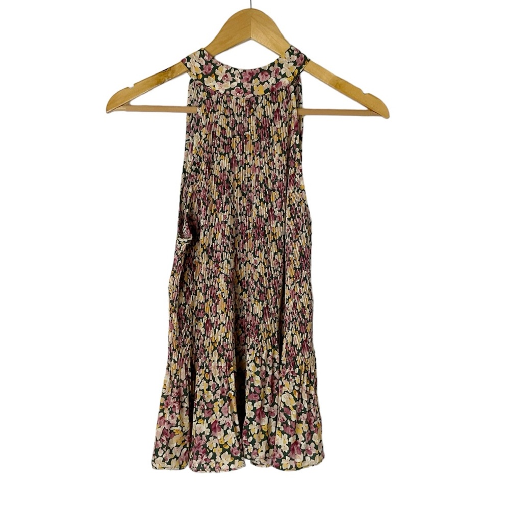 Pleione Pleated Flowy‎ Sleeveless Top Floral Size Small